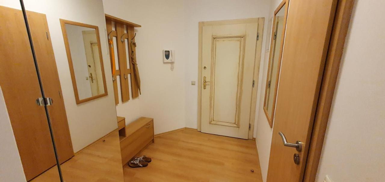 Apartment 46m2 S Balkonem V Lazenskem Centru Karlovy Vary